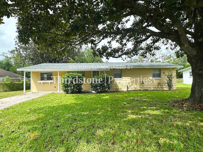 Building Photo - 455 W Clermont Dr
