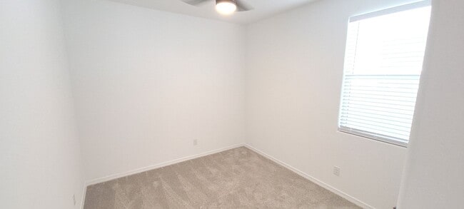 Building Photo - 13573 W Shifting Sands Dr