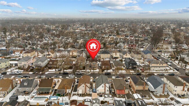 Building Photo - 245-33 147th Rd