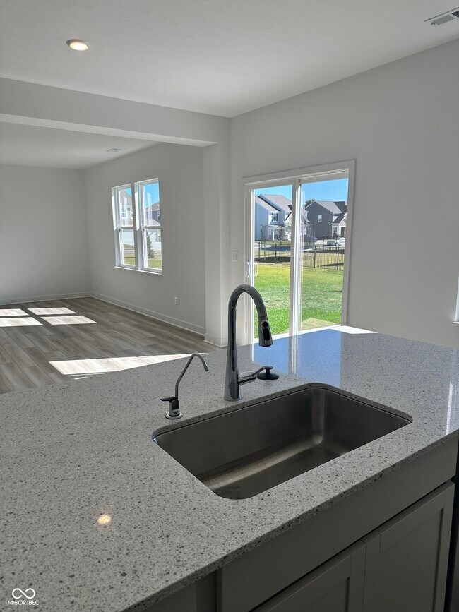 Building Photo - 8560 Tripp Rd