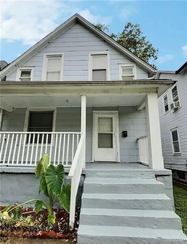 Building Photo - 2006 Agnes Ave