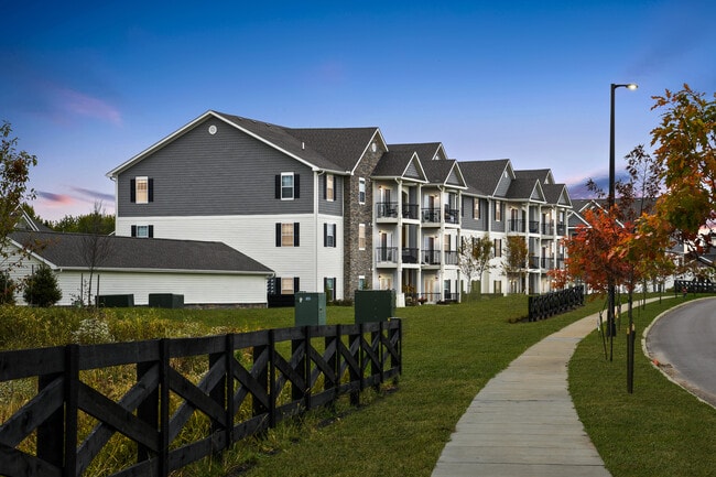Building Photo - Residence at Cook's Pointe