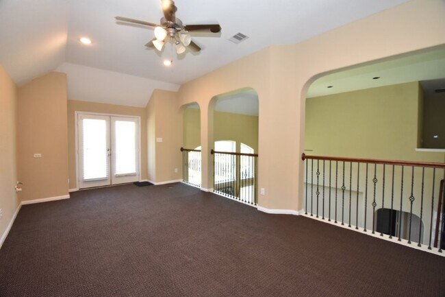 Building Photo - 10135 Cypress Path