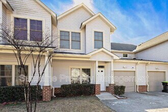 Building Photo - 200 Seasons Cir