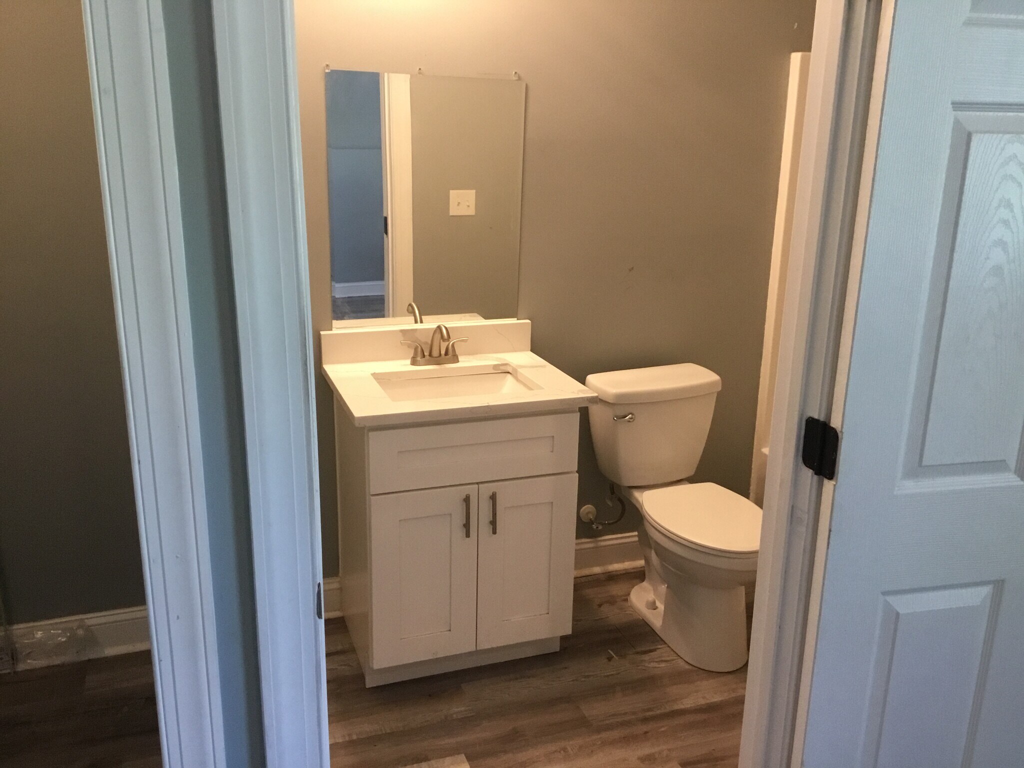 Building Photo - 3880 Tommy Dr