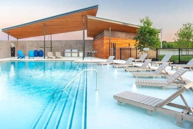 Building Photo - 4802 Star Jasmine Dr