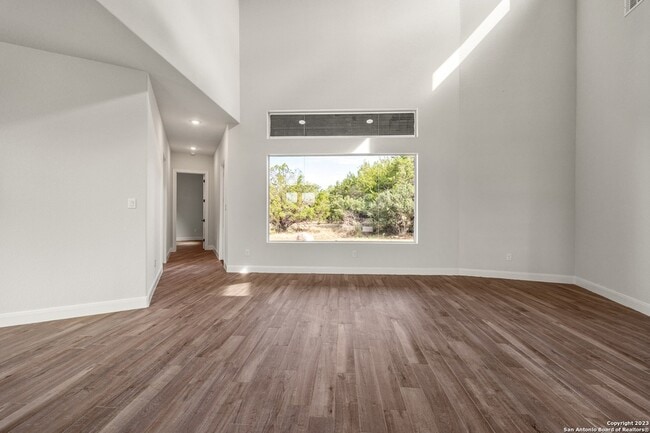 Building Photo - 118 Cap Rock Dr