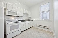 Building Photo - 201 E Chestnut St