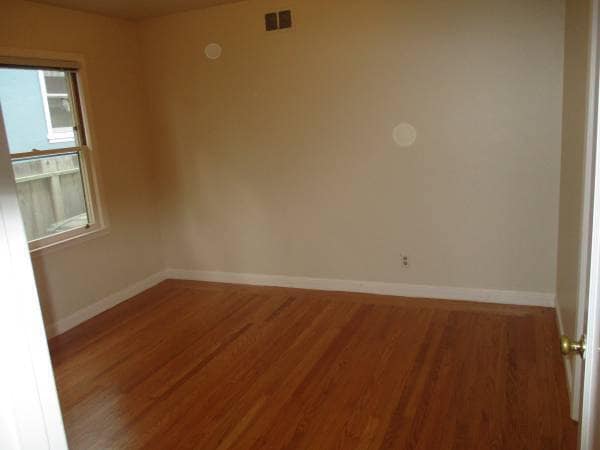 Building Photo - G1 | 170-172 12th Avenue*