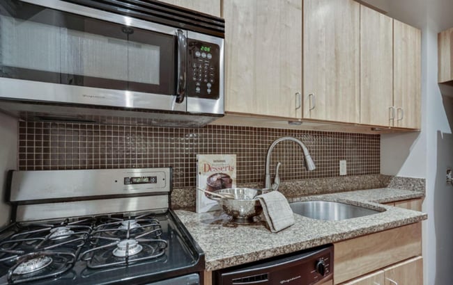 Building Photo - 3534 10th St NW