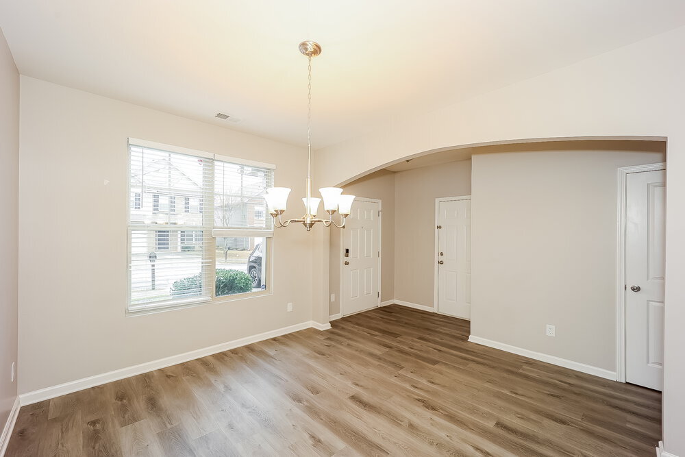 Building Photo - 5914 Grande River Rd