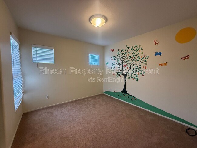 Building Photo - 262 Potawatomi St