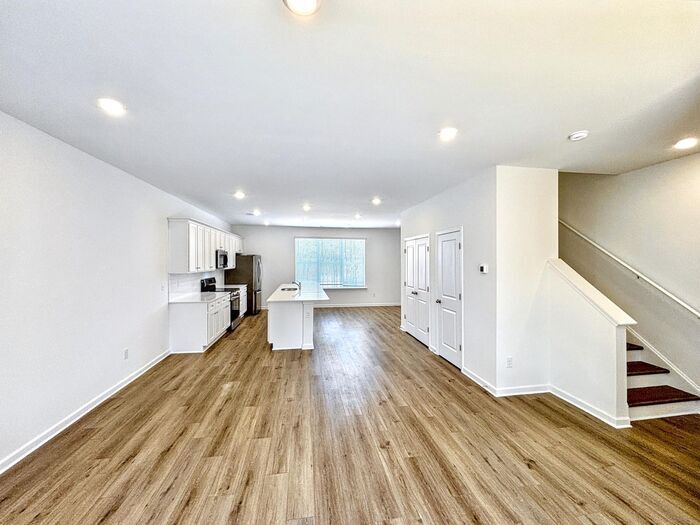 Building Photo - 4130 Tillie Cir