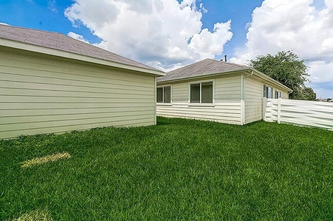 Building Photo - 6302 Torrance Elms Ct