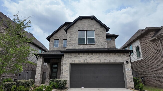 Building Photo - 360 Mallorn Ln