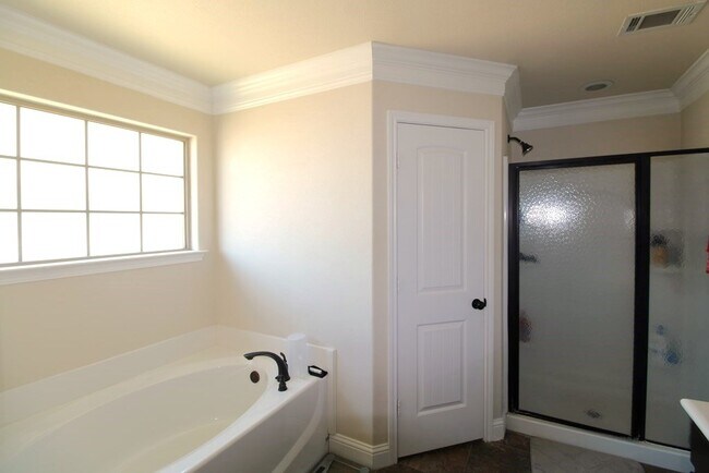 Building Photo - 1009 Griffith Ct