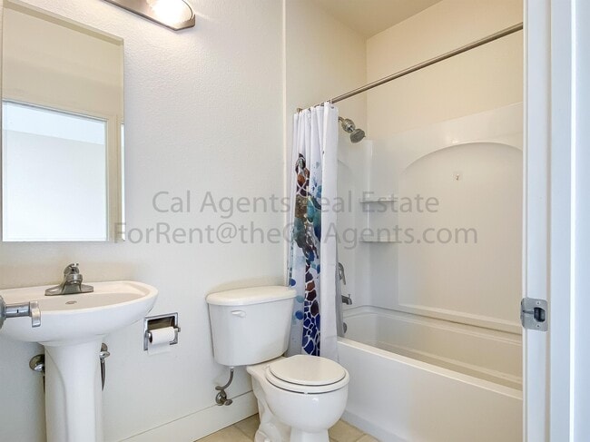 Building Photo - 1568 Brunswig Ln