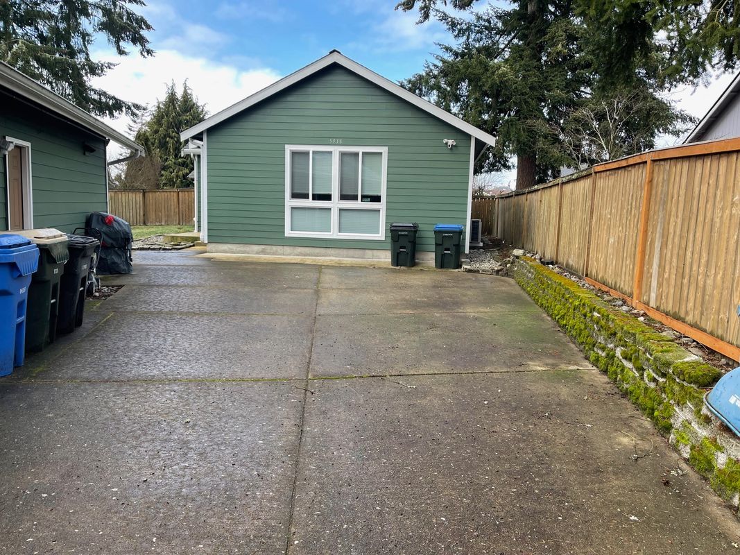 Building Photo - 5938 Danials Loop SE