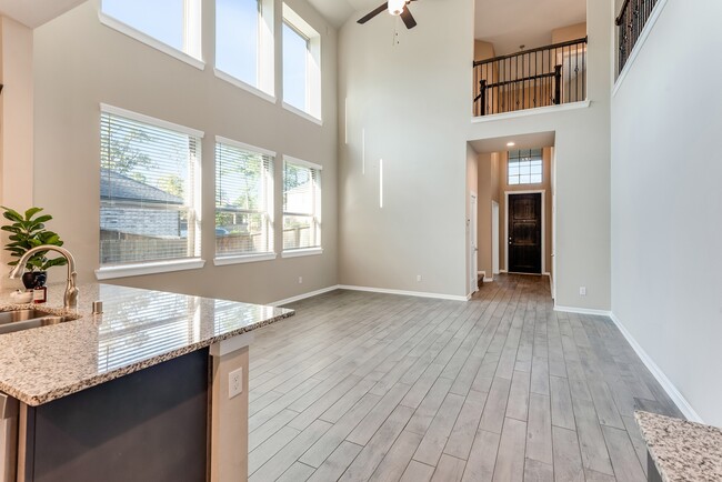 Building Photo - 104 Windflower Track Ct