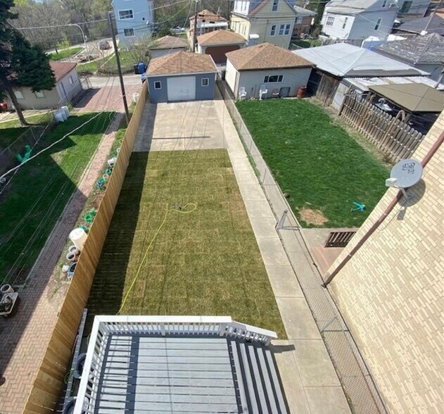 Building Photo - 4816 N Kilpatrick Ave