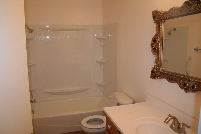 Building Photo - Newly remodeled 3 bedroom, 2 full bath home on large fenced lot.