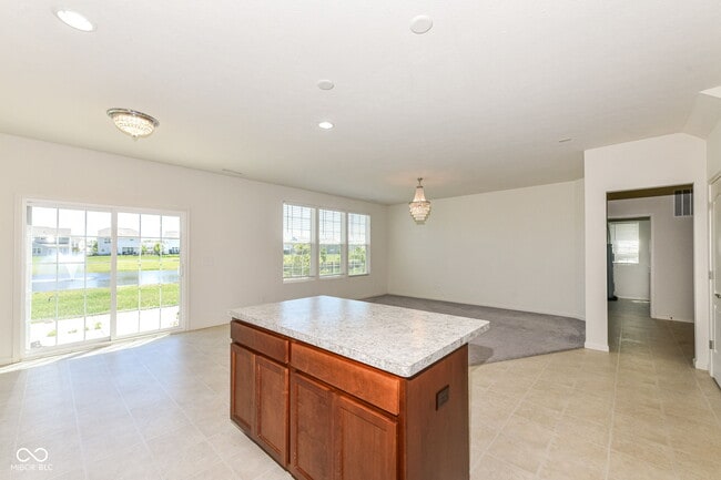 Building Photo - 6645 Timberline Trail