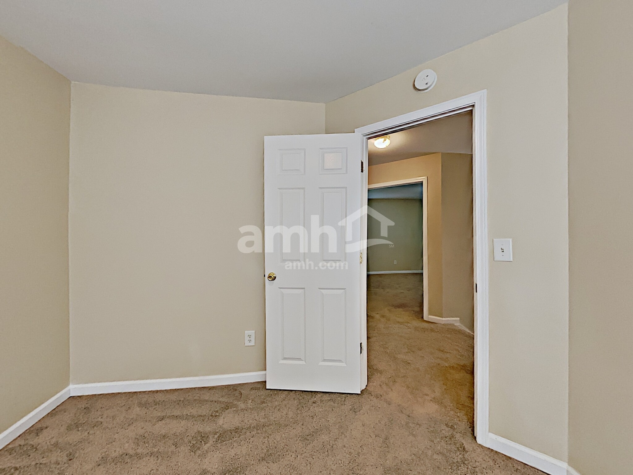 Building Photo - 2626 High Creek Run