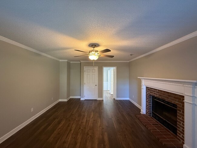 Building Photo - 6714 Amberley Ln