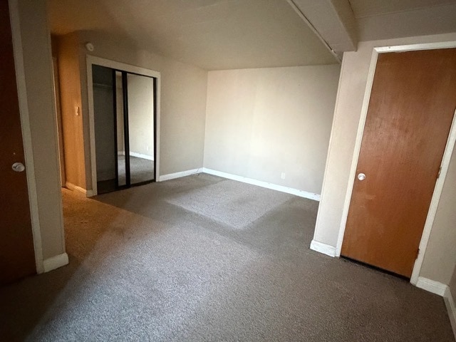 Building Photo - 135 Lake Dr