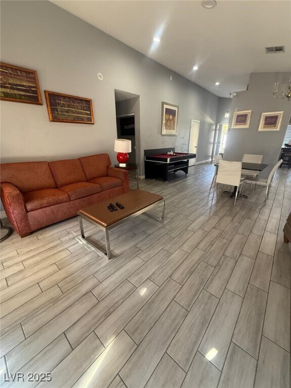 Building Photo - 745 Gullwing Ln