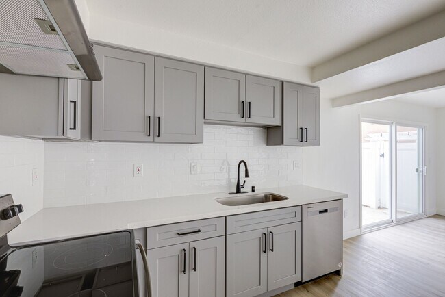 Building Photo - 1211 Beryl St