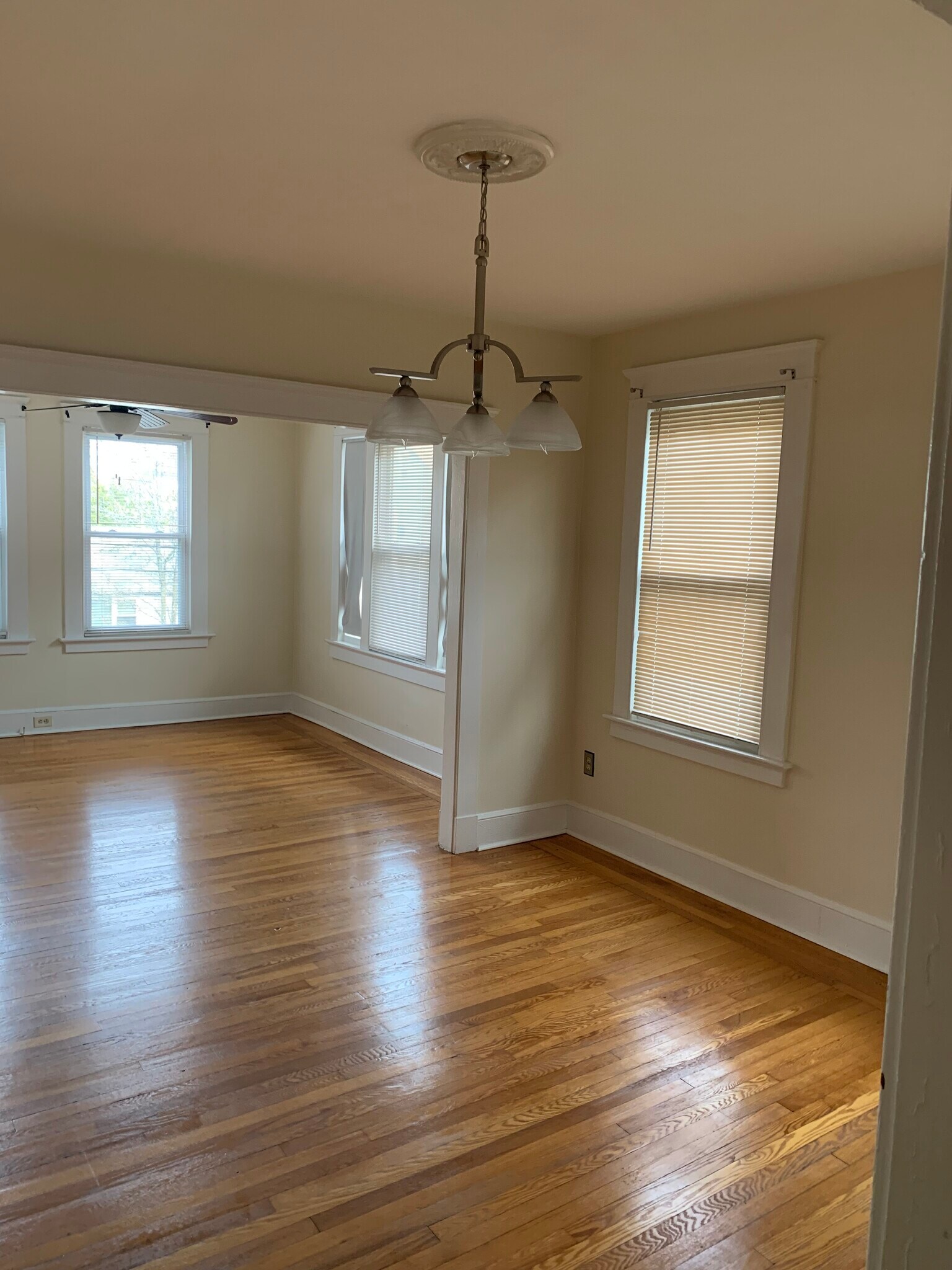 Building Photo - 46 Turner Ave