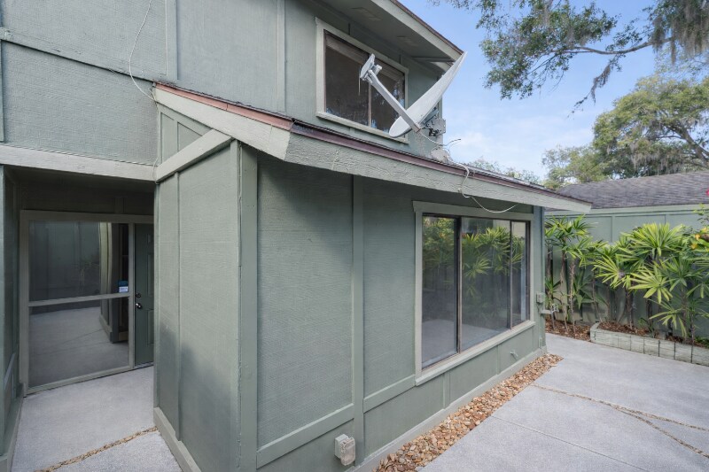 Building Photo - 150 Pine Cone Trail