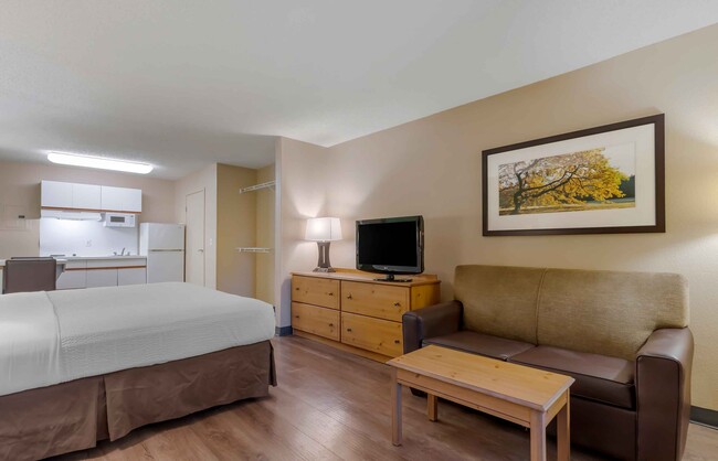 Building Photo - Furnished Studio-San Ramon - Bishop Ranch ...