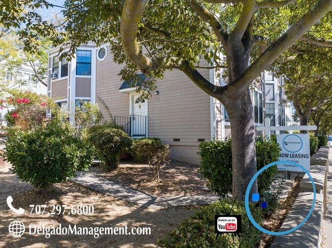 Building Photo - Benicia! Large two bedroom, two and half b...