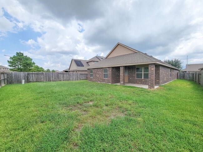 Building Photo - BRAND NEW  4 BEDROOM 2 BATH HOME IN KATY VENTANA LAKES