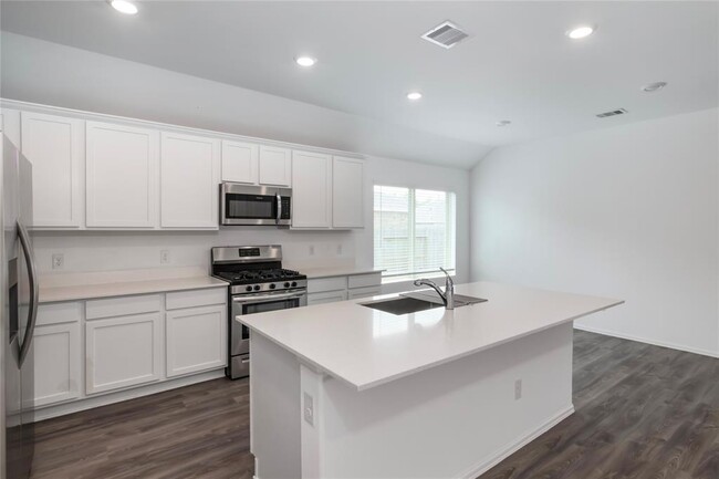 Building Photo - 19108 Sonora Chase Dr