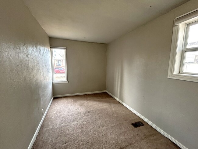 Building Photo - Experience the Energy of Old Town Fort Collins—Cozy 2BR Home