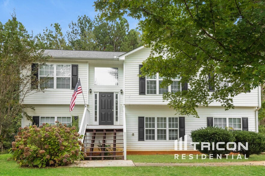 Primary Photo - 271 Carthage Blvd