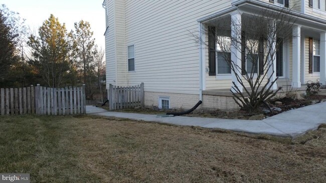 Building Photo - 8515 Preakness Pl