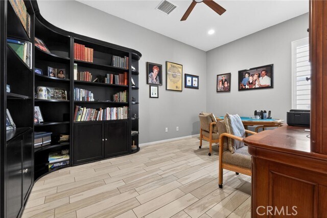 Building Photo - 85556 Molvena Dr