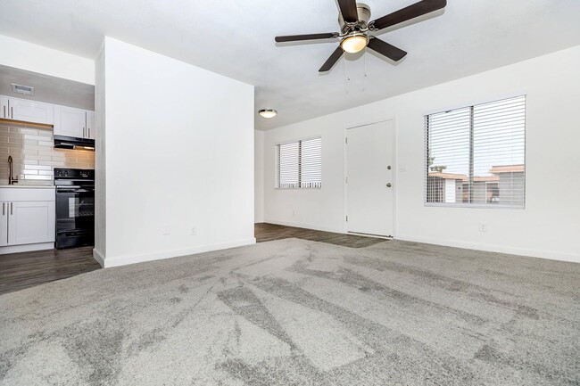 Interior Photo - Palisade Park Aparments