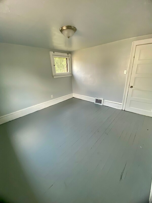 Building Photo - 94 Brighton Dr