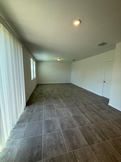 Building Photo - 2339 White Tail St