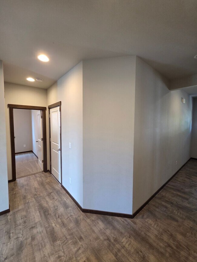 Building Photo - 5151 Sophie St