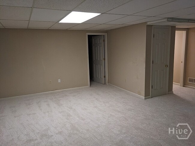 Building Photo - 170 Woodhaven Ridge