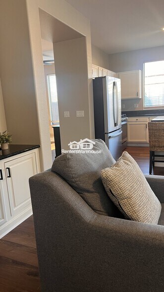 Building Photo - 18391 W Western Star Blvd