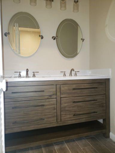 Building Photo - 1451 W Sandpiper Cir