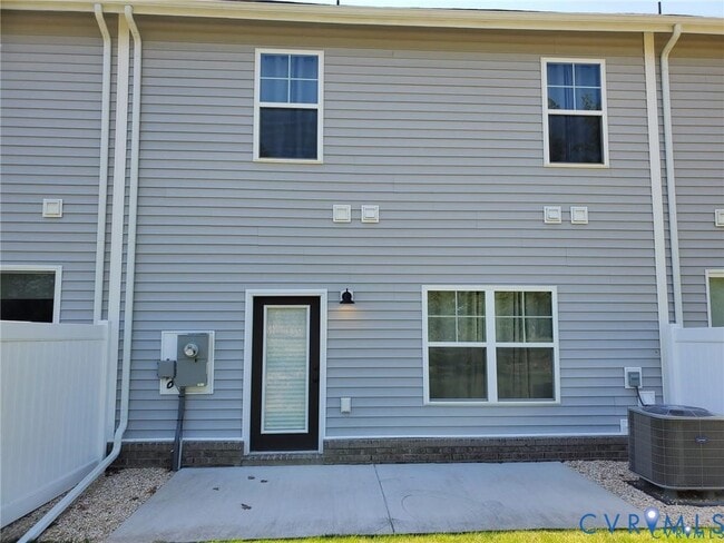 Building Photo - 12405 Petrel Crossing