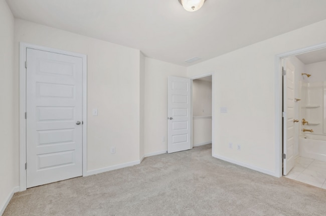 Building Photo - 1234 Hope Vlg Wy